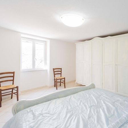 Casa Vacanza Il Portico 莫内利亚 客房 照片