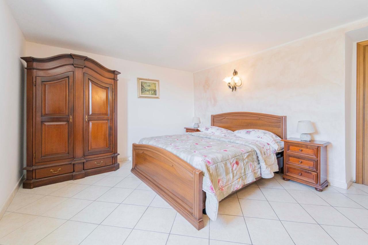 Casa Vacanza Il Portico 莫内利亚 外观 照片