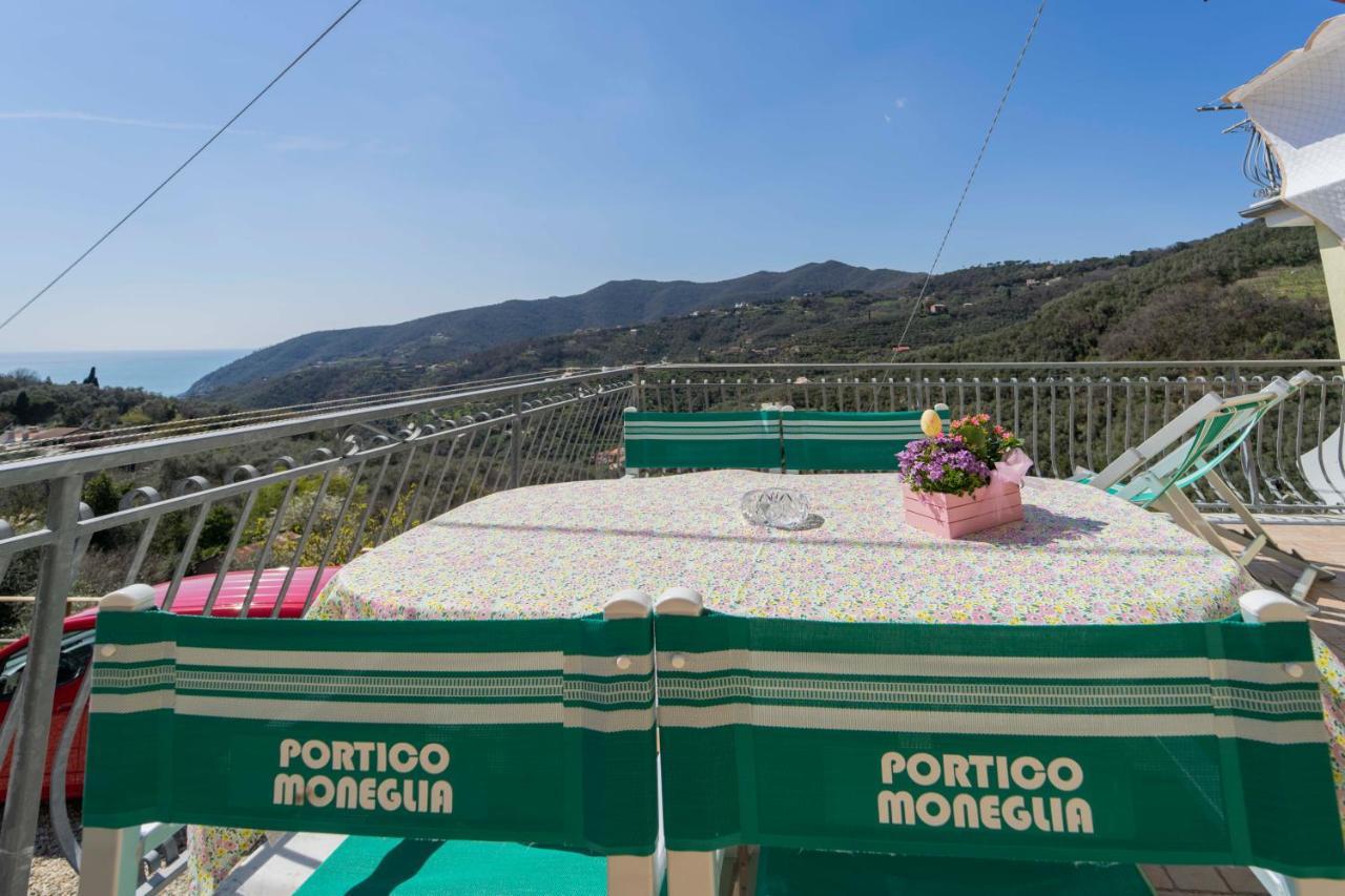 Casa Vacanza Il Portico 莫内利亚 外观 照片