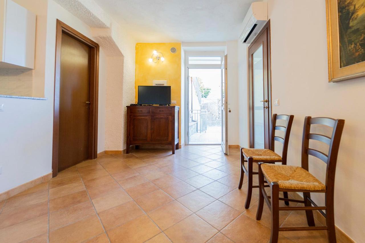 Casa Vacanza Il Portico 莫内利亚 外观 照片